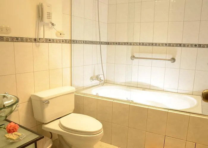Hotel Rumi Wasi 3*